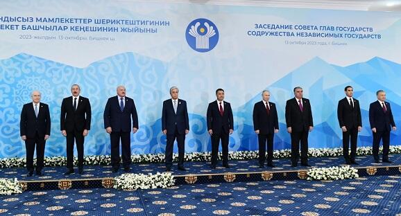 Prezident İlham Əliyev MDB Dövlət Başçıları Şurasının iclasında...